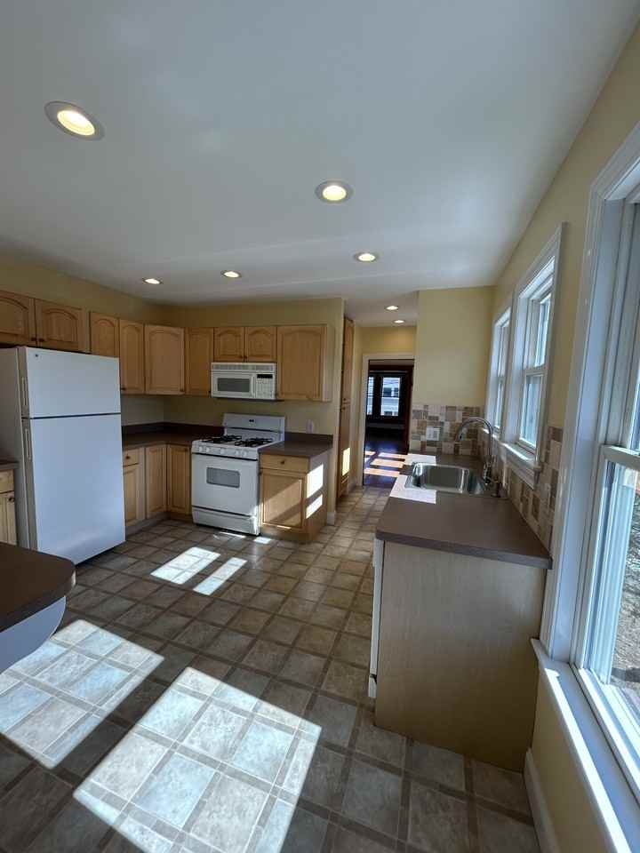 180182 Palmer St #182 - Photo 3 of 16