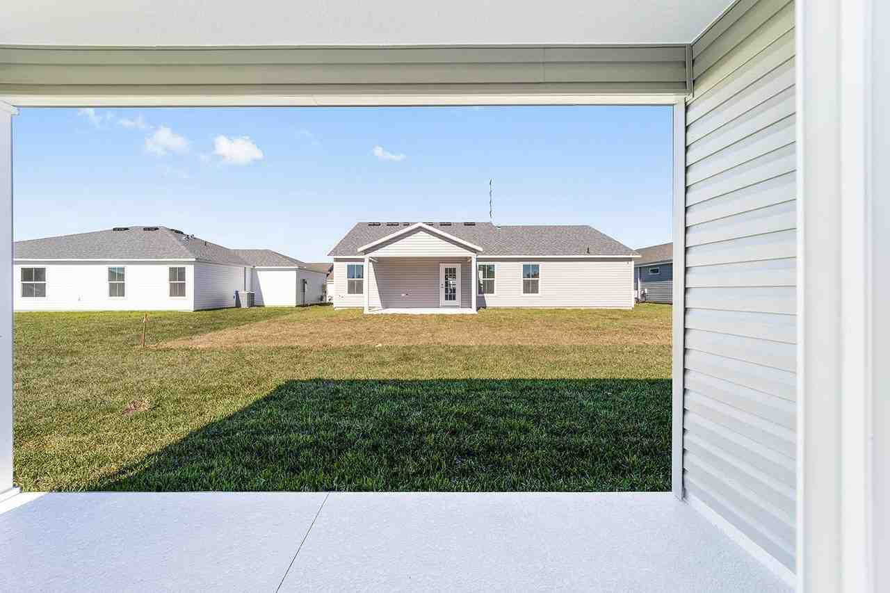 2322 Hobkirk Loop #NA - Photo 2 of 43