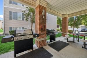 featured image of 2222 Isaacs Ave