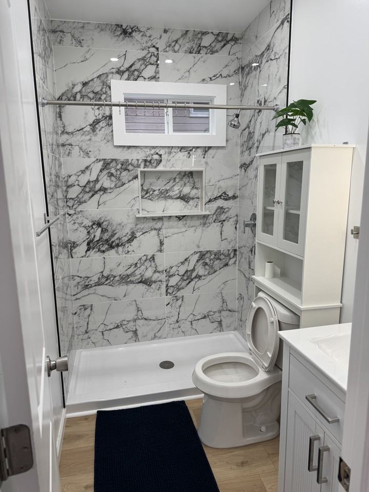 118 Hoffman St #1 - Photo 3 of 20