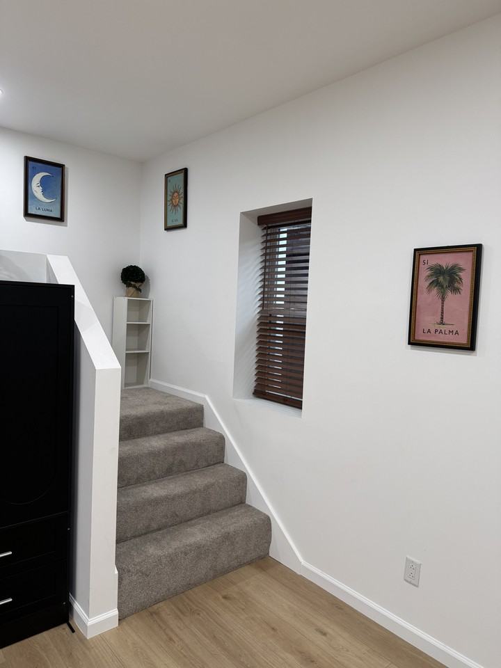 118 Hoffman St #1 - Photo 6 of 20