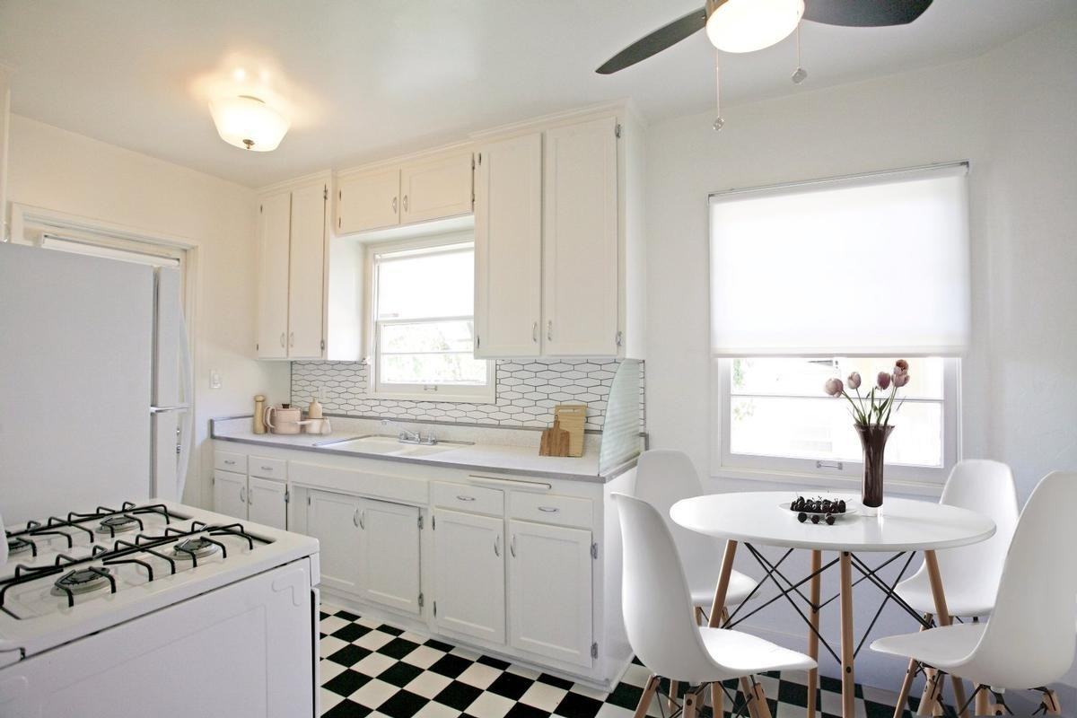 312 Cajon St - Photo 3 of 7