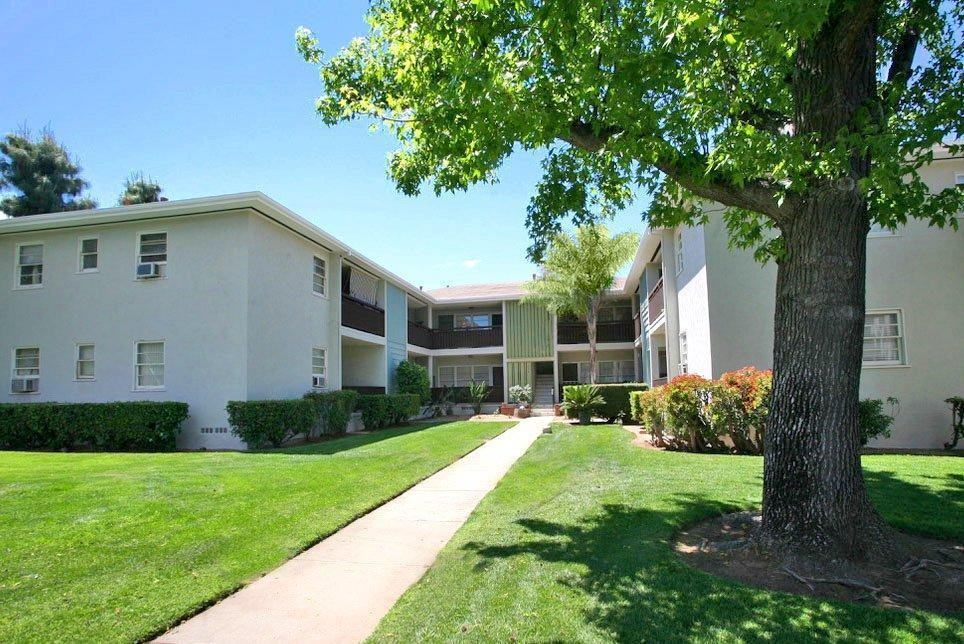 312 Cajon St - Photo 5 of 7
