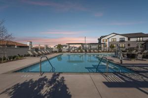 featured image of 572 Gibson Dr