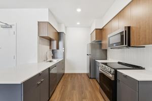 featured image of 572 Gibson Dr