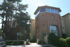 featured image of 2555 Alum Rock Ave