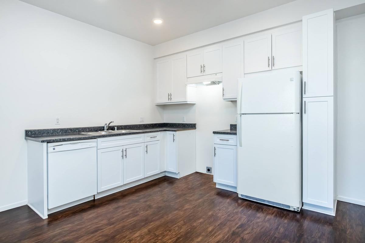 16050 Potomac Ridge Rd - Photo 3 of 6