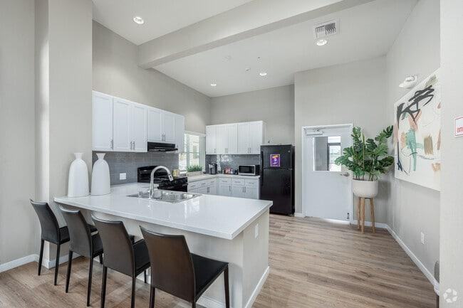 4431 Truxel Rd - Photo 2 of 22