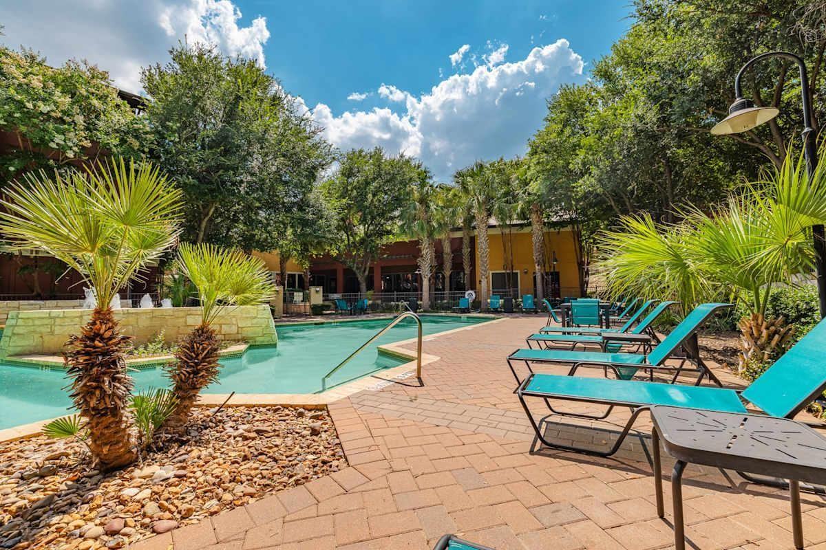 4330 Spectrum One - Photo 6 of 23