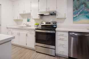 564 Central Ave - Photo 1 of 1