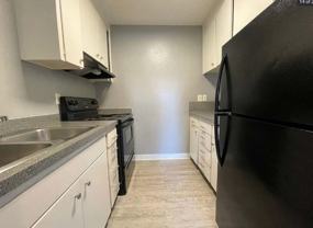 1411 S Union Ave - Photo 1 of 1