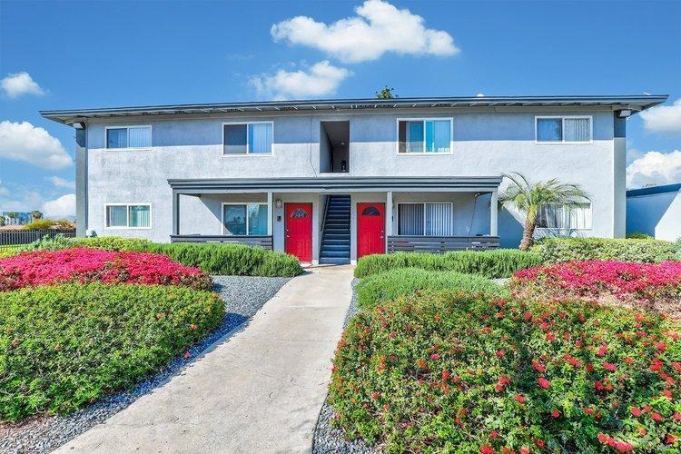 2770 Atlanta Ave - Photo 3 of 13