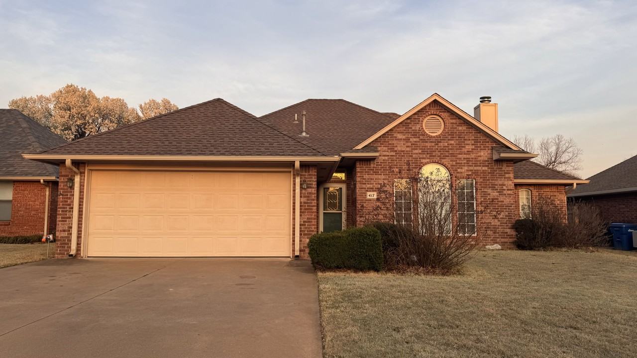 417 Oakdale Dr #NA - Photo 2 of 46
