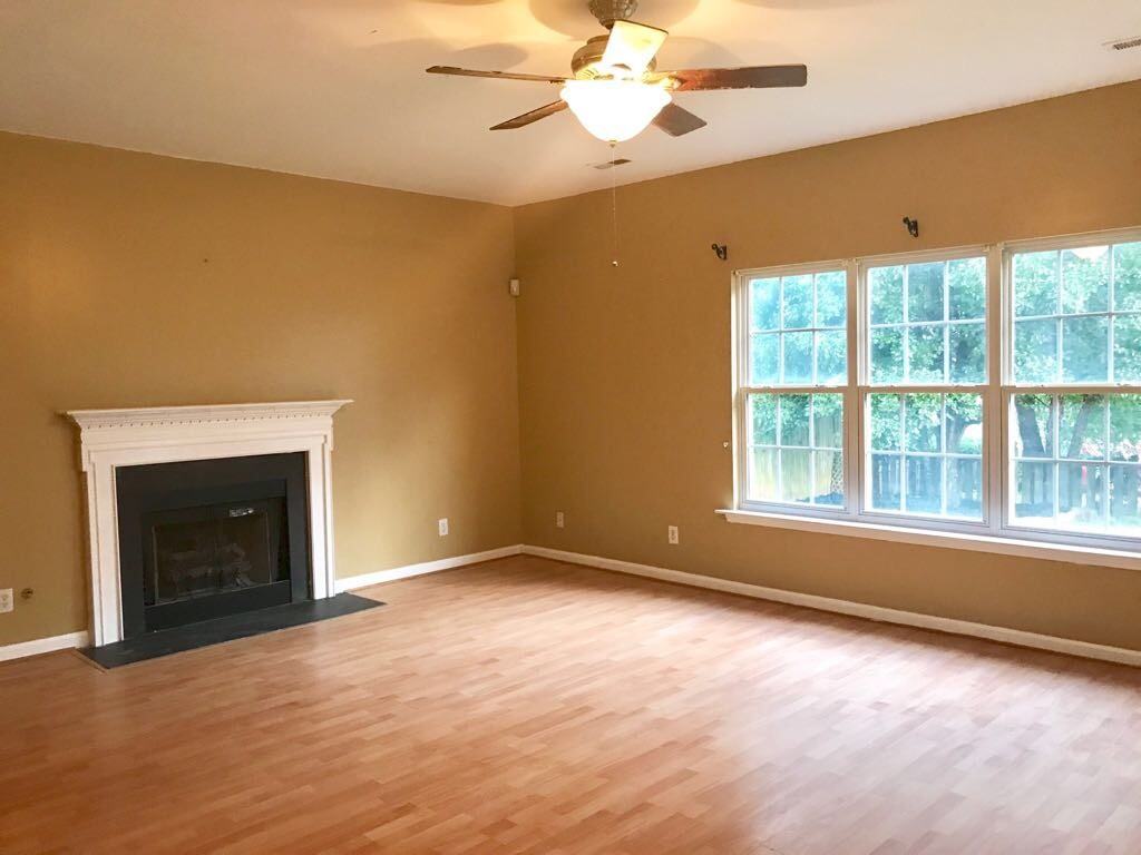 100 Shelby Ct #NA - Photo 3 of 10