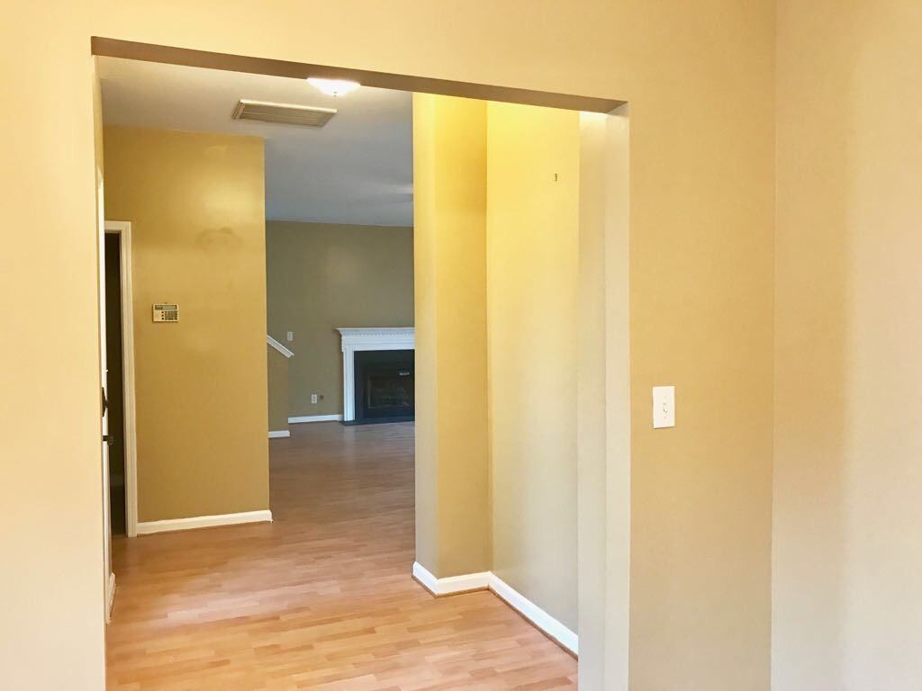 100 Shelby Ct #NA - Photo 5 of 10