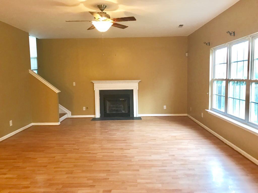 100 Shelby Ct #NA - Photo 7 of 10