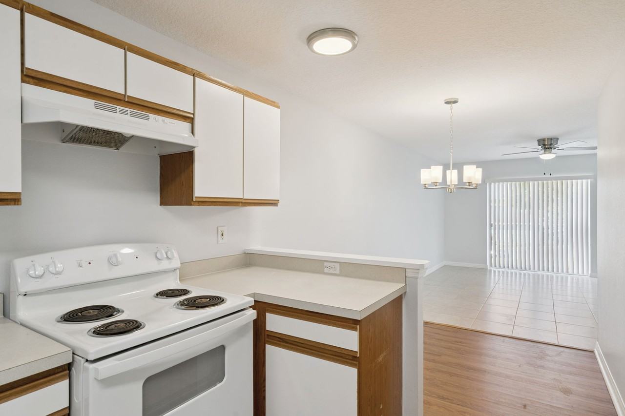 106 W Minneola St #NA - Photo 6 of 18