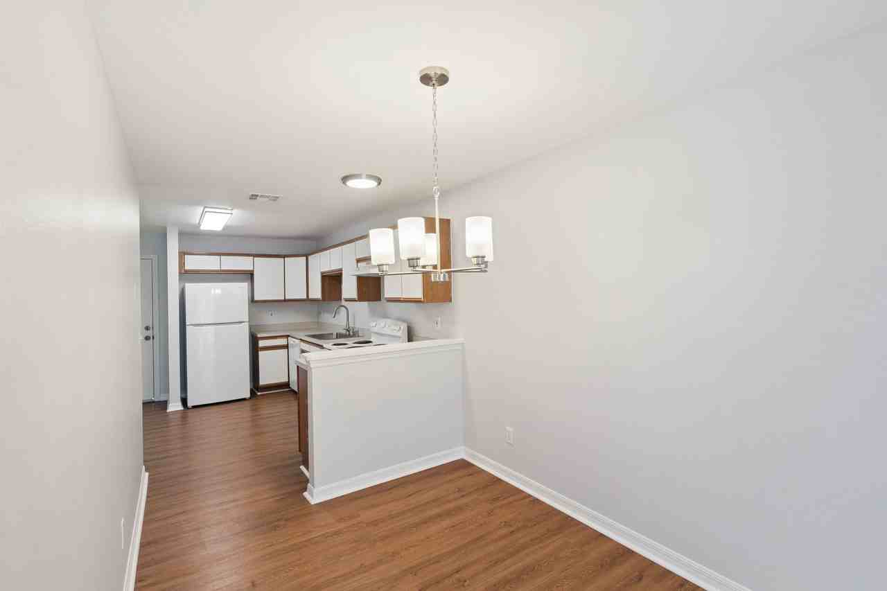 106 W Minneola St #NA - Photo 7 of 18