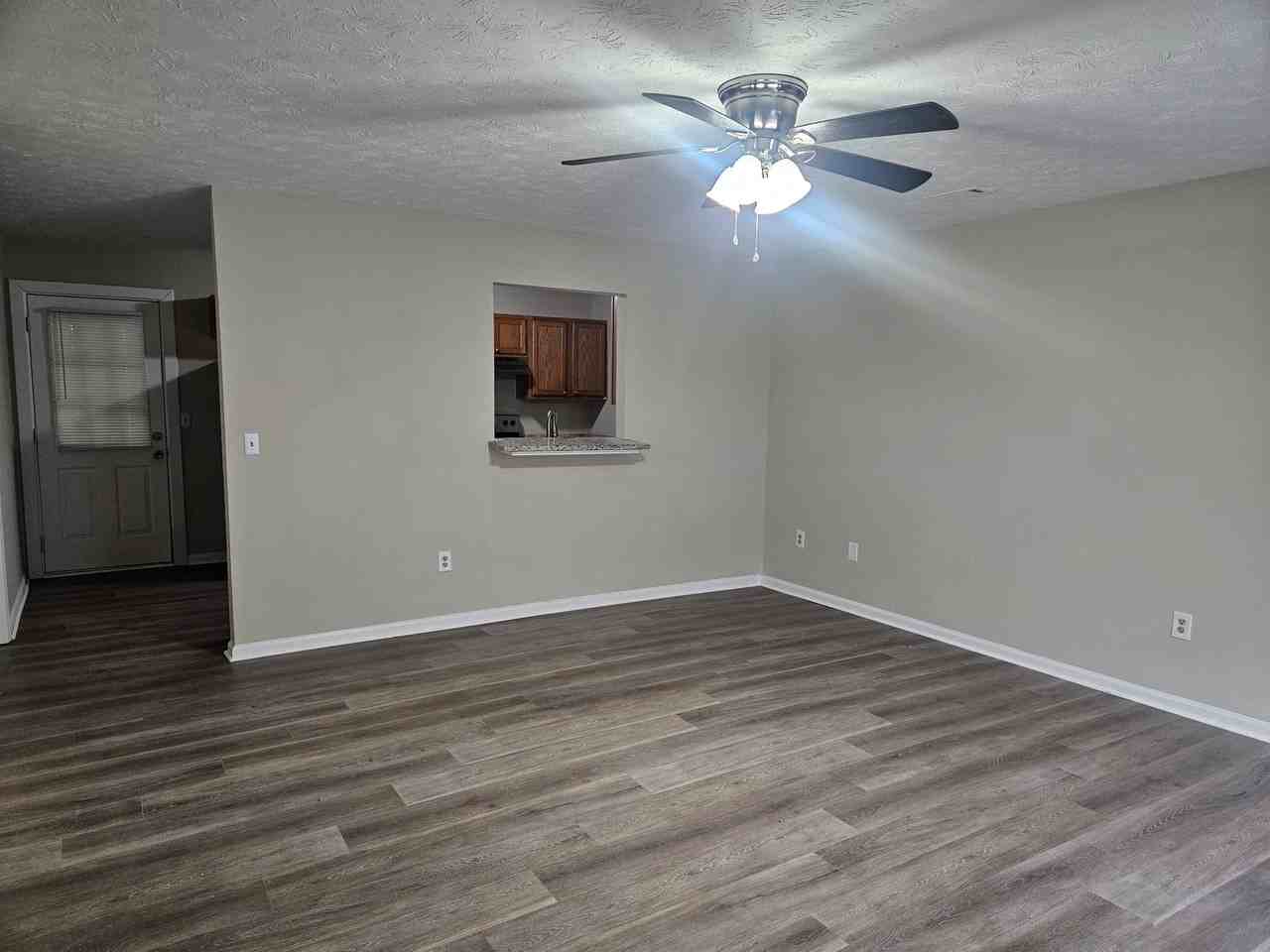 1141A Micha Way - Photo 2 of 14