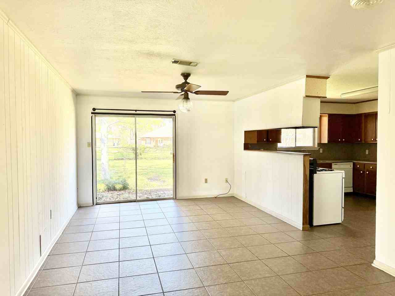 10389 Browning Dr #1 - Photo 4 of 16