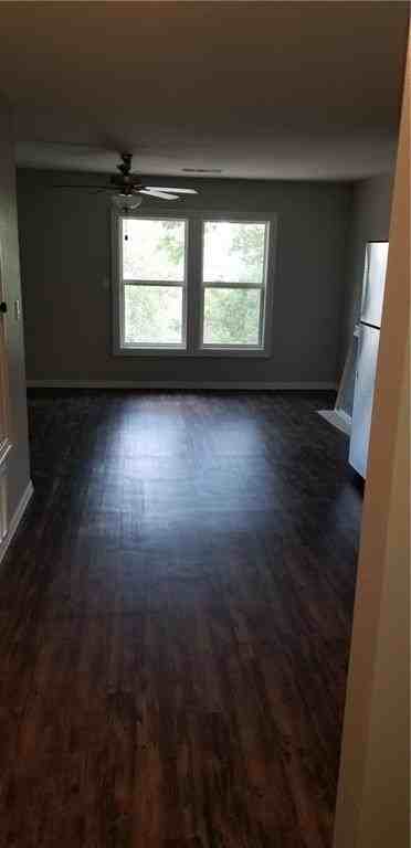 721 W Taylor St #3 - Photo 3 of 8