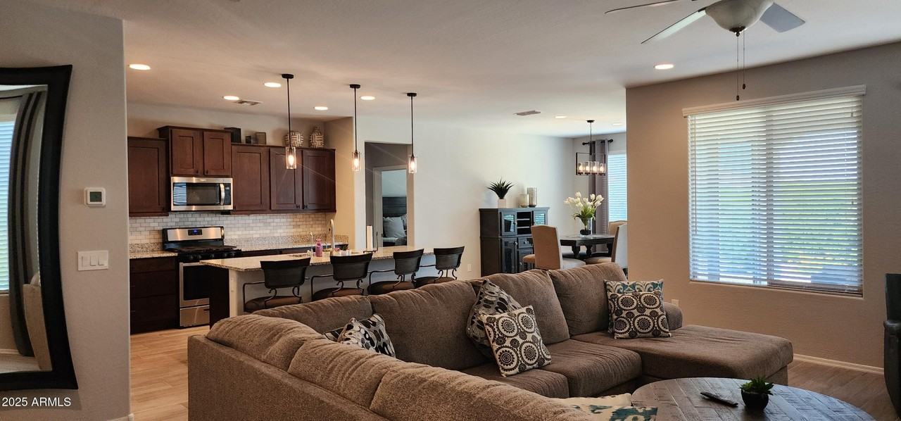 18903 N 261st Dr - Photo 3 of 21