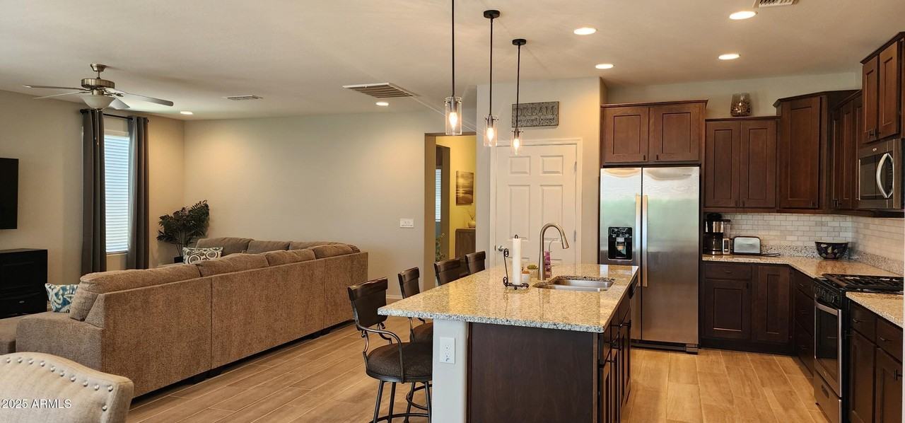 18903 N 261st Dr - Photo 4 of 21