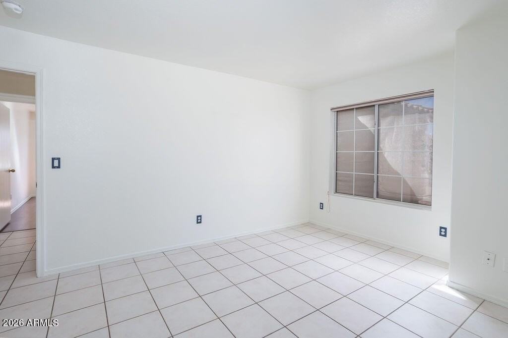 19015 N 25th Pl - Photo 5 of 25