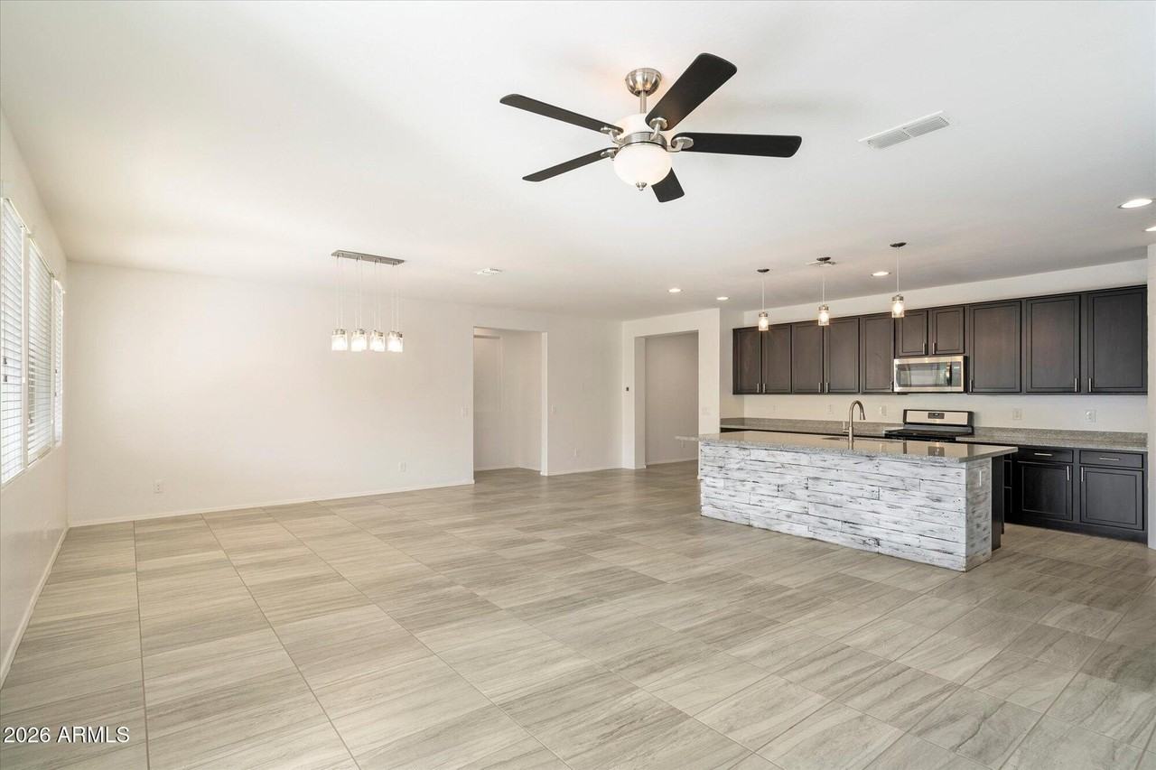 22457 E Duncan St - Photo 6 of 29