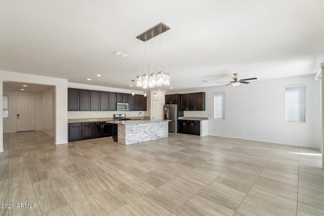 22457 E Duncan St - Photo 7 of 29