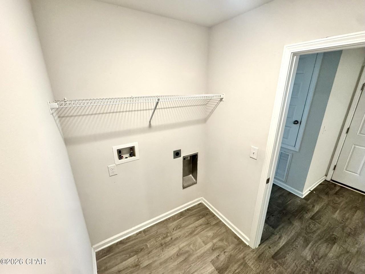 4016 Pioneer Ln - Photo 3 of 50