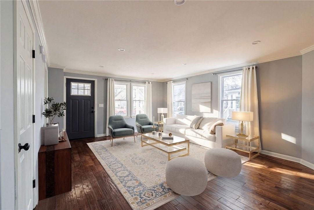 7 Beardsley St - Photo 4 of 26