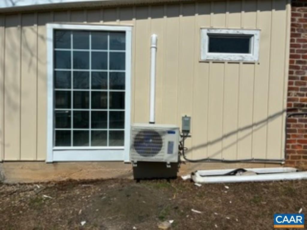 8714NO Norwood Rd - Photo 3 of 10