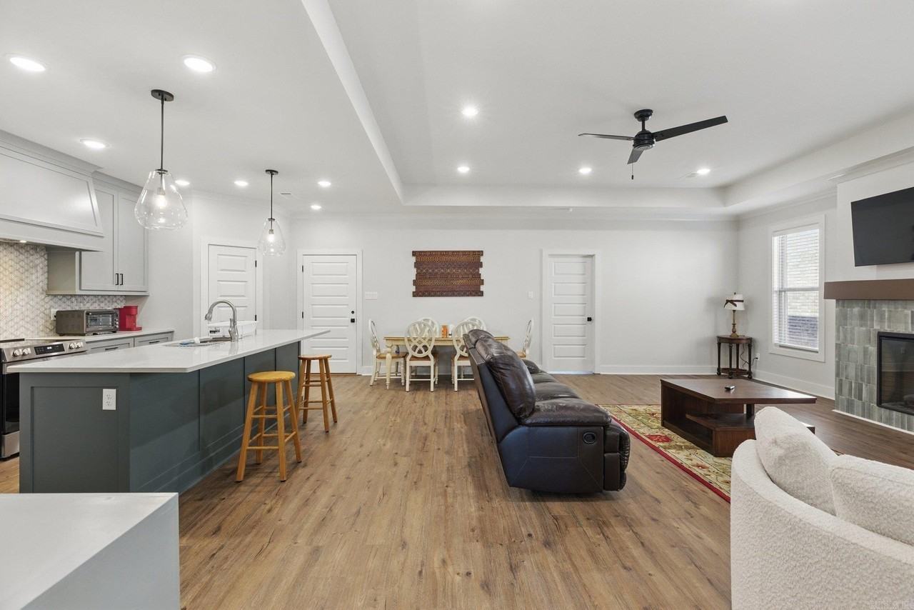 117 Edgewood Cir - Photo 6 of 30