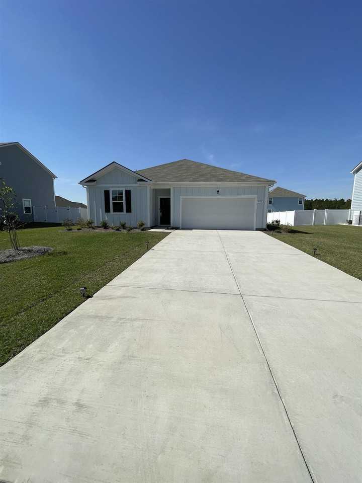 5175 Yellowstone Dr - Photo 3 of 24