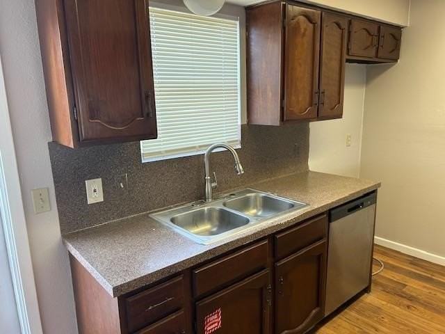 5065 Wingfoot Ln Apt C - Photo 5 of 15