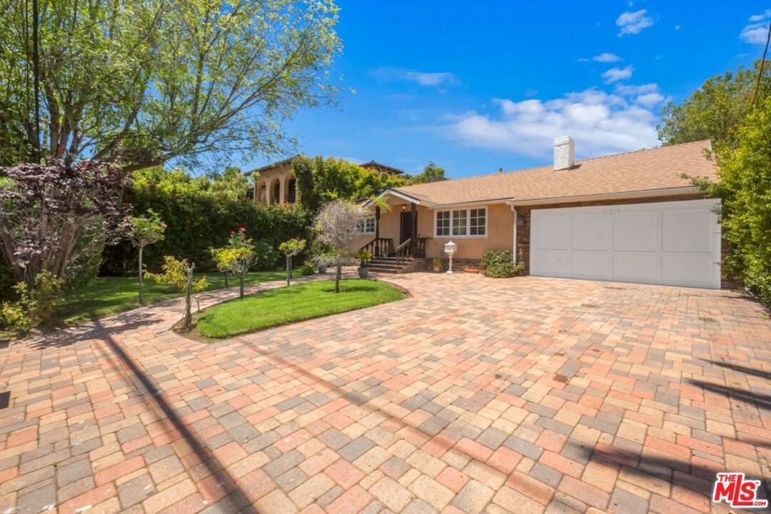 11717 Chenault St - Photo 2 of 15