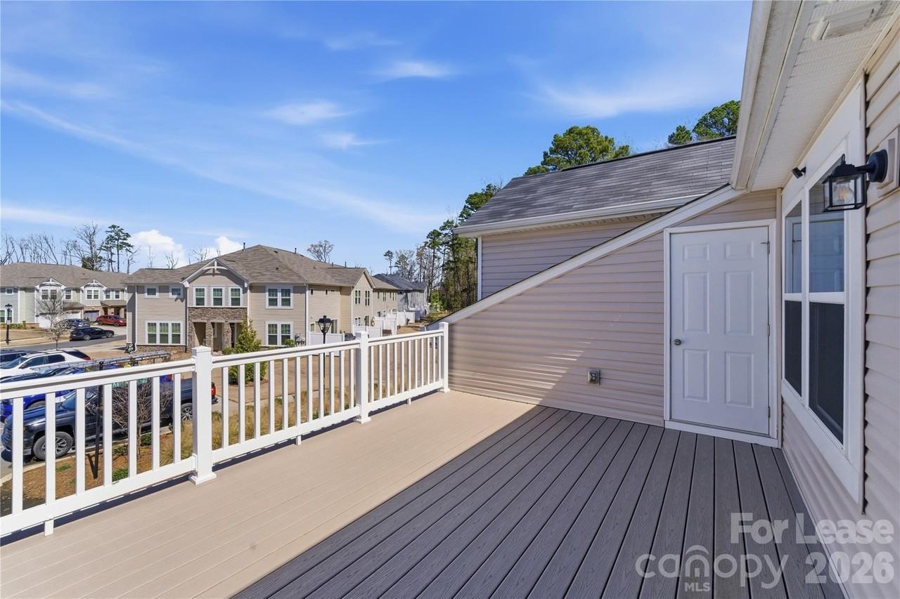 1324 Galloway Rd - Photo 5 of 31