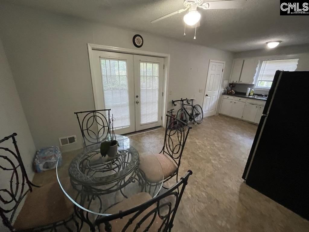 1900 Lorick Ave - Photo 3 of 15