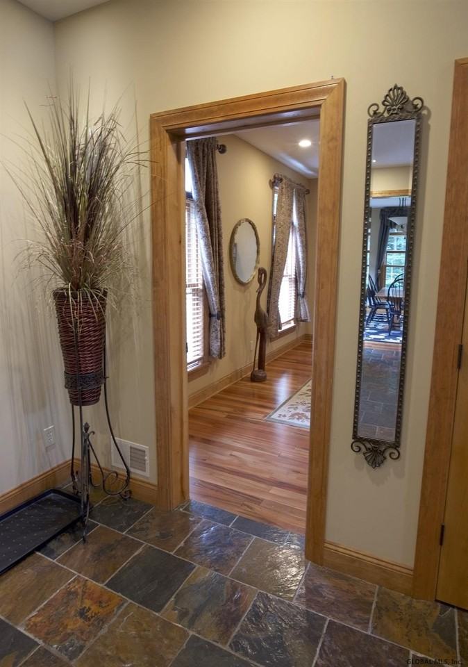 32 Flat Rock Rd - Photo 5 of 50