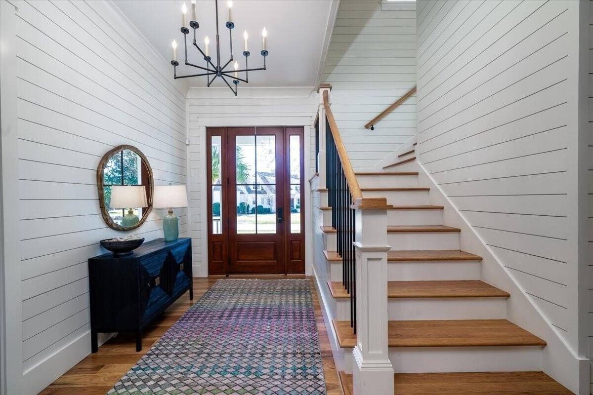 953 Cliffwood Dr - Photo 6 of 50