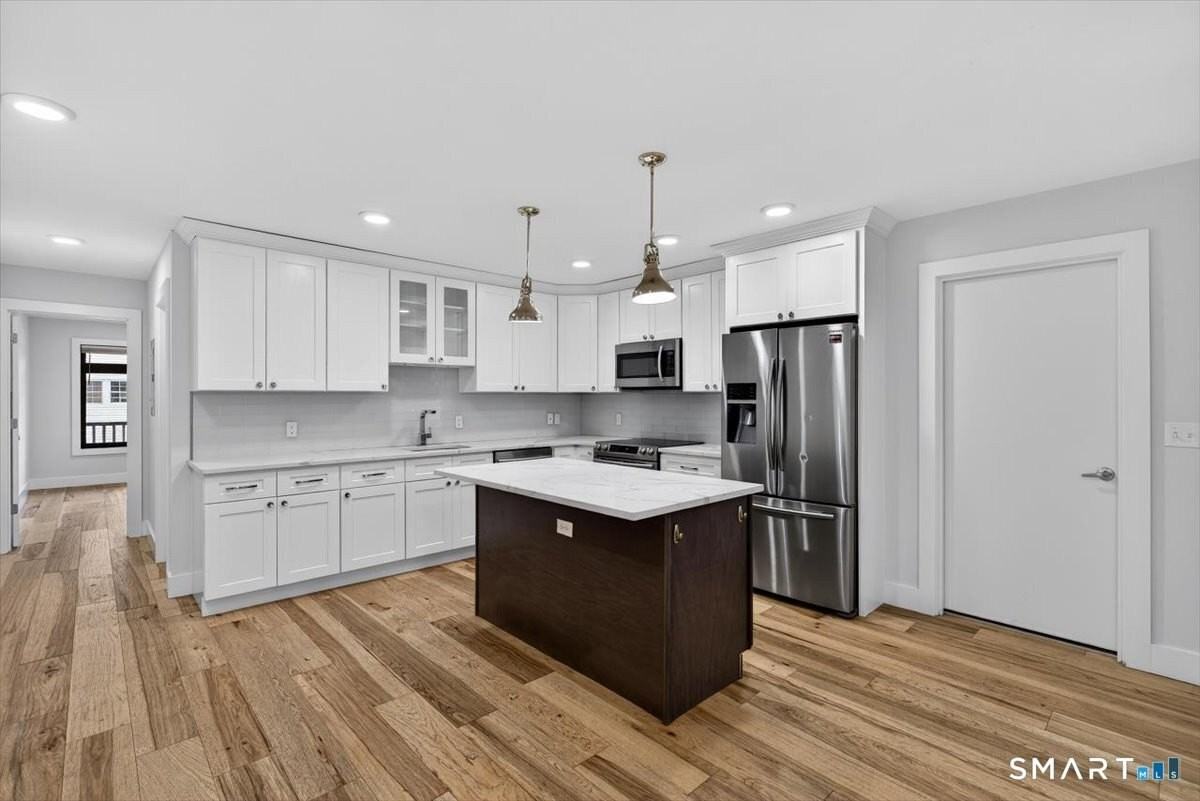 32 1/2 Village Rd Unit 1 - Photo 2 of 31