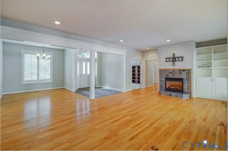 4753 Royal Burgess Ct - Photo 7 of 38