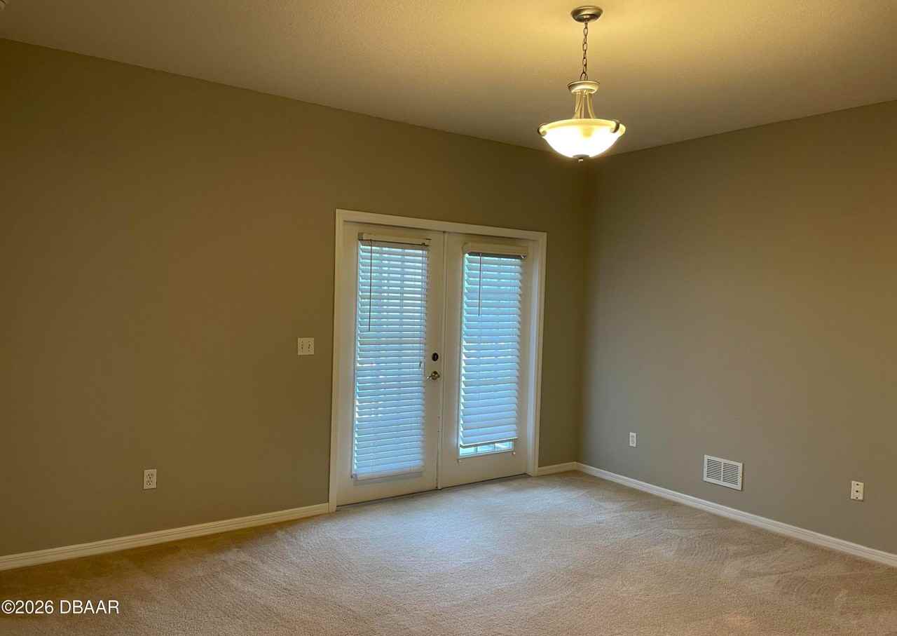 830 Airport Rd Apt 414 - Photo 4 of 30