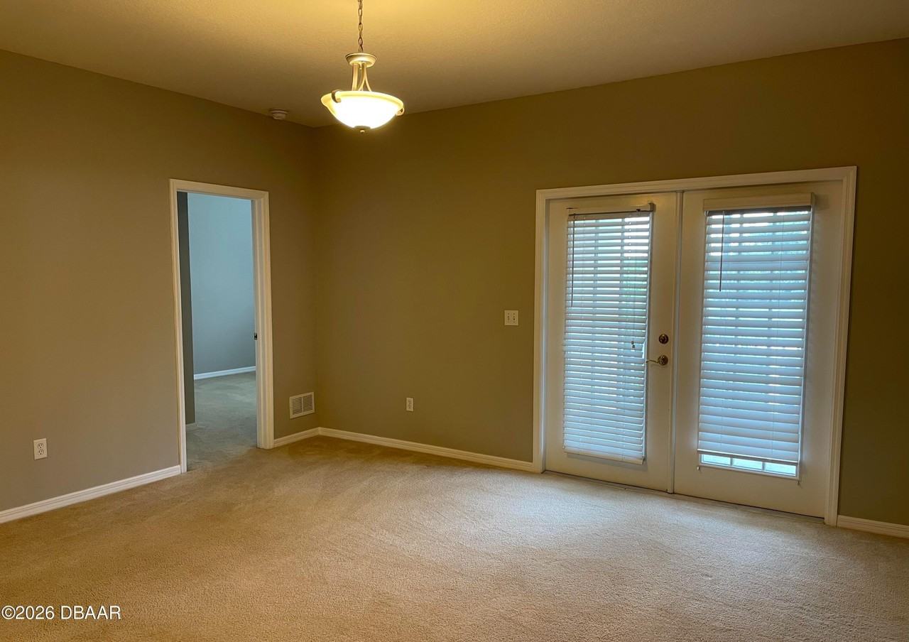 830 Airport Rd Apt 414 - Photo 5 of 30