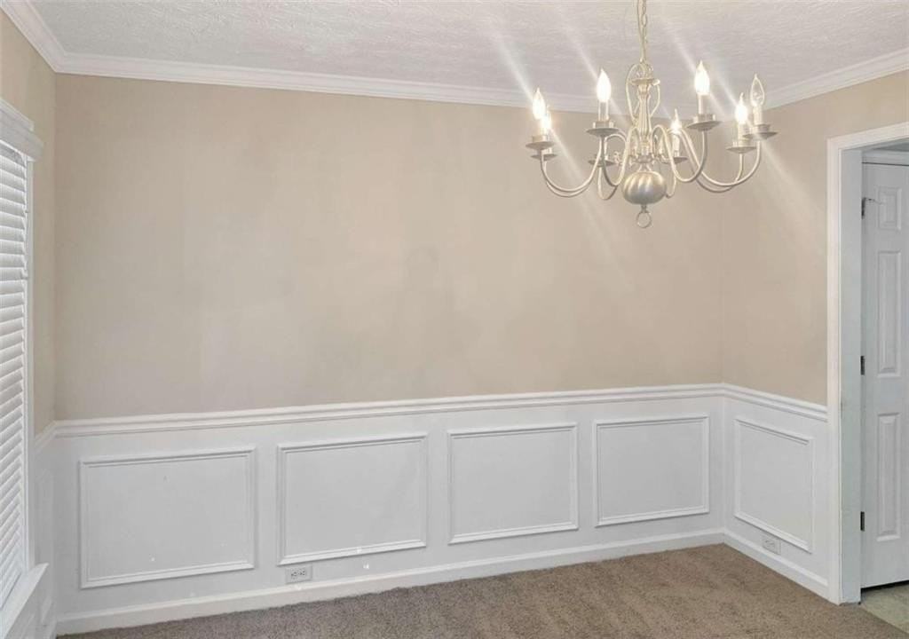 2550 Plymouth Way - Photo 2 of 10