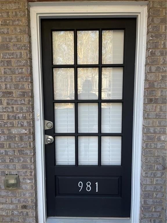 981 Brownstone Ln Unit 17 - Photo 2 of 50