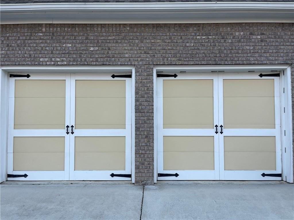 981 Brownstone Ln Unit 17 - Photo 4 of 50