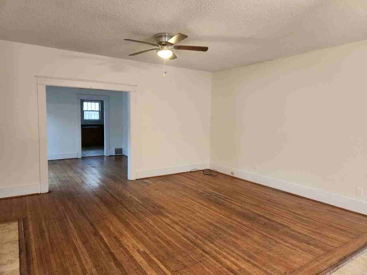 416 10th Avenue South - Photo 2 of 16