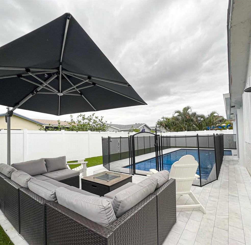 8912 Sw 6th St - Photo 4 of 8